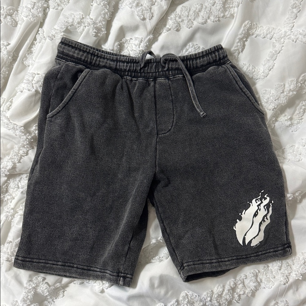 Fire merch-influencer- Preston
